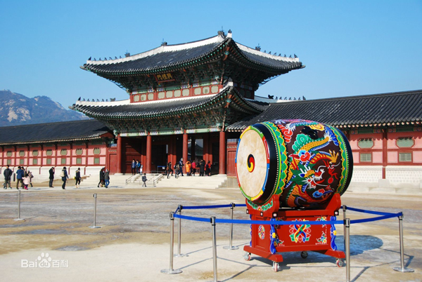 高端拉床,專用機床,內(nèi)拉床,外拉床,數(shù)控機床,自動化生產(chǎn)線,工業(yè)機器人 高端拉床,專用機床,內(nèi)拉床,外拉床,數(shù)控機床,自動化生產(chǎn)線,工業(yè)機器人