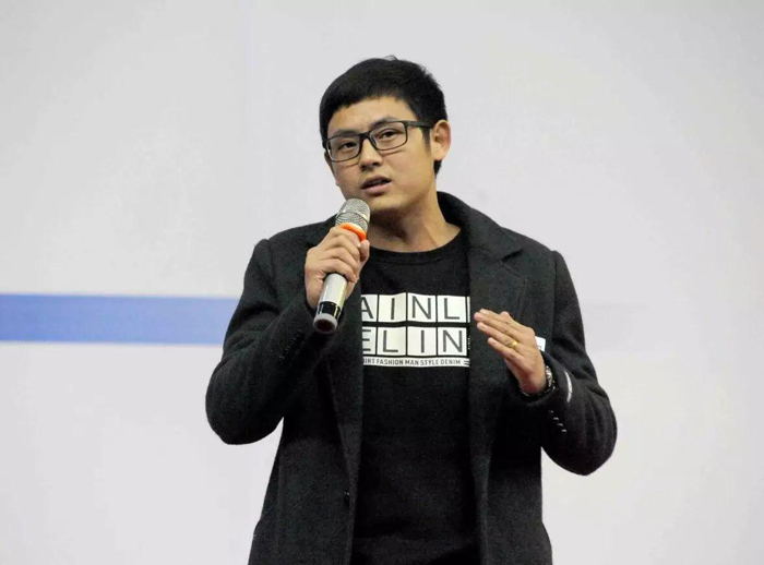 高端拉床,專用機床,內(nèi)拉床,外拉床,數(shù)控機床,自動化生產(chǎn)線,工業(yè)機器人 高端拉床,專用機床,內(nèi)拉床,外拉床,數(shù)控機床,自動化生產(chǎn)線,工業(yè)機器人