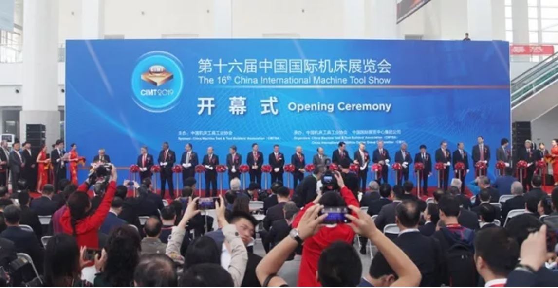 高端拉床,專用機床,內(nèi)拉床,外拉床,數(shù)控機床,自動化生產(chǎn)線,工業(yè)機器人,拉床,拉刀,自動化 高端拉床,專用機床,內(nèi)拉床,外拉床,數(shù)控機床,自動化生產(chǎn)線,工業(yè)機器人,拉床,拉刀,自動化