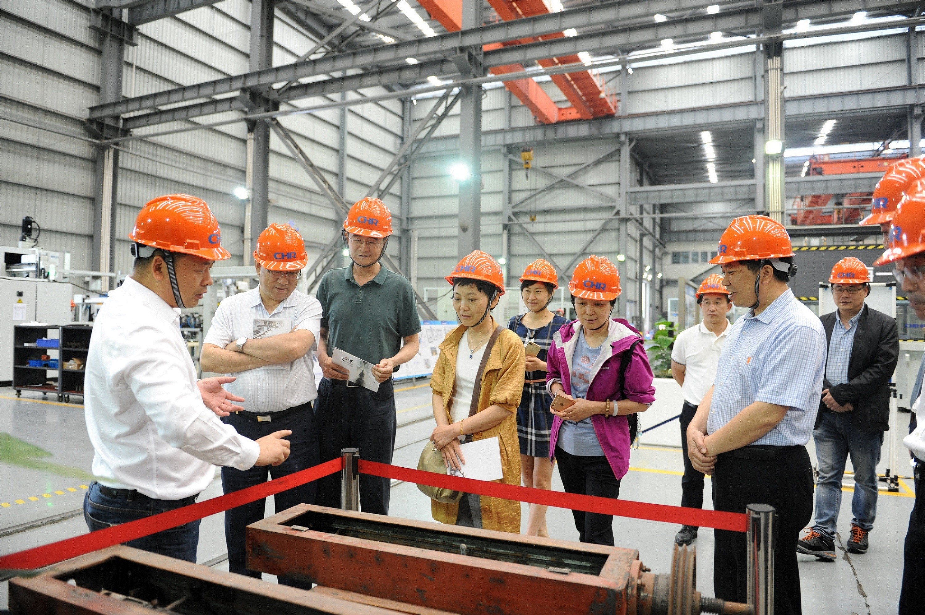 高端拉床,專用機(jī)床,內(nèi)拉床,外拉床,數(shù)控機(jī)床,自動化生產(chǎn)線,工業(yè)機(jī)器人,拉床,拉刀,自動化 高端拉床,專用機(jī)床,內(nèi)拉床,外拉床,數(shù)控機(jī)床,自動化生產(chǎn)線,工業(yè)機(jī)器人,拉床,拉刀,自動化