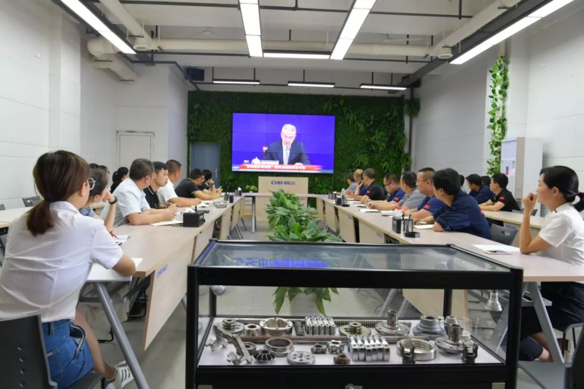 高端拉床,專用機(jī)床,內(nèi)拉床,外拉床,數(shù)控機(jī)床,自動化生產(chǎn)線,工業(yè)機(jī)器人,拉床,拉刀,自動化 高端拉床,專用機(jī)床,內(nèi)拉床,外拉床,數(shù)控機(jī)床,自動化生產(chǎn)線,工業(yè)機(jī)器人,拉床,拉刀,自動化