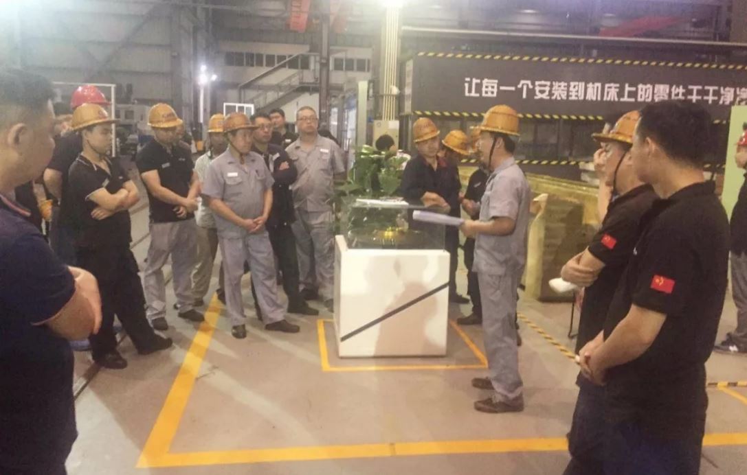 高端拉床,專用機(jī)床,內(nèi)拉床,外拉床,數(shù)控機(jī)床,自動(dòng)化生產(chǎn)線,工業(yè)機(jī)器人,拉床,拉刀,自動(dòng)化 高端拉床,專用機(jī)床,內(nèi)拉床,外拉床,數(shù)控機(jī)床,自動(dòng)化生產(chǎn)線,工業(yè)機(jī)器人,拉床,拉刀,自動(dòng)化