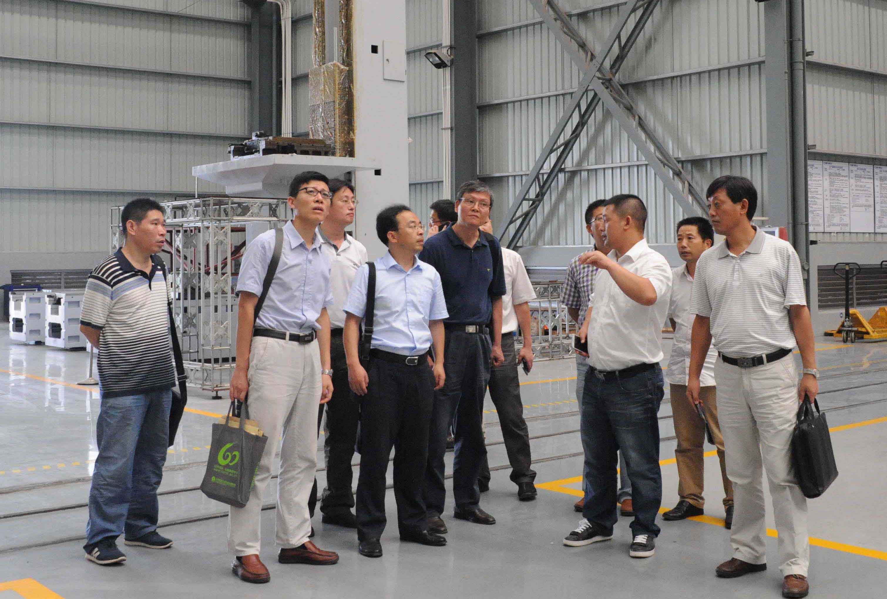 高端拉床,專用機(jī)床,內(nèi)拉床,外拉床,數(shù)控機(jī)床,自動(dòng)化生產(chǎn)線,工業(yè)機(jī)器人,拉床,拉刀,自動(dòng)化