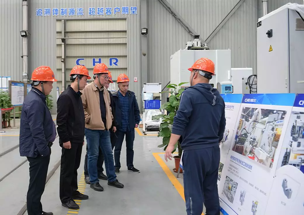 高端拉床,專用機(jī)床,內(nèi)拉床,外拉床,數(shù)控機(jī)床,自動(dòng)化生產(chǎn)線,工業(yè)機(jī)器人,拉床,拉刀,自動(dòng)化