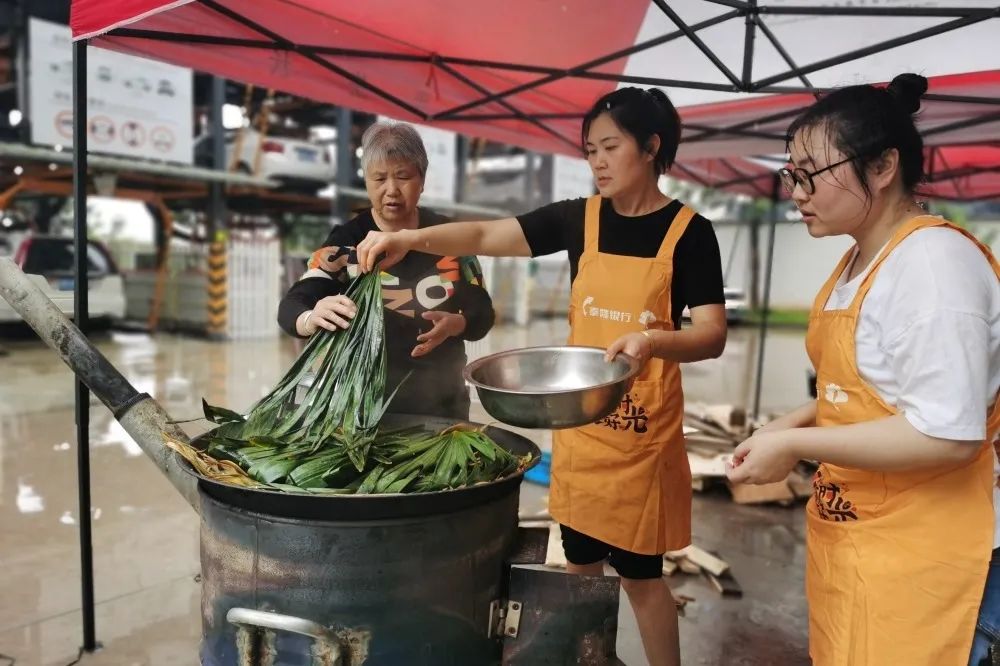 1654563289698448.jpg 1654563220111671.jpg