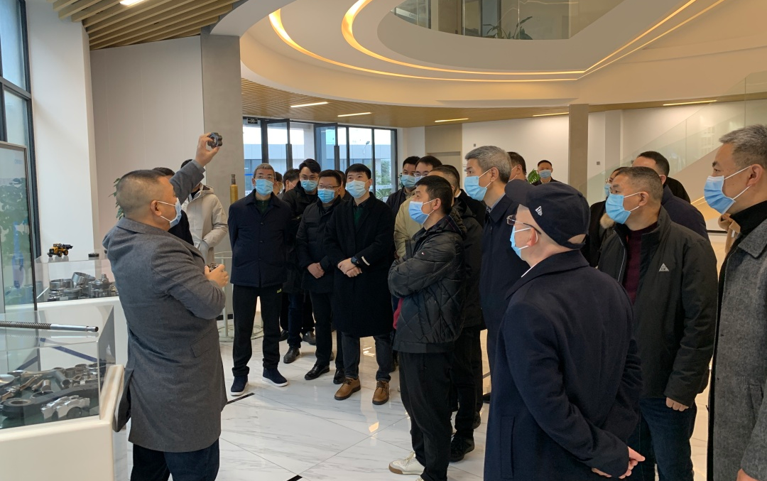 拉床,拉刀,自動化,高端拉床,專用機床,內拉床,外拉床,數控機床,自動化生產線,工業(yè)機器人