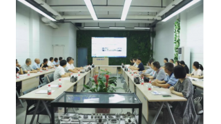 市人大代表蓮都中心組三十余人視察暢爾